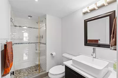437 Golden Isles Dr #11J, Hallandale Beach, FL 33009 - Photo 27