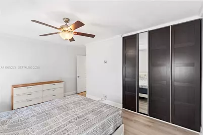437 Golden Isles Dr #11J, Hallandale Beach, FL 33009 - Photo 25