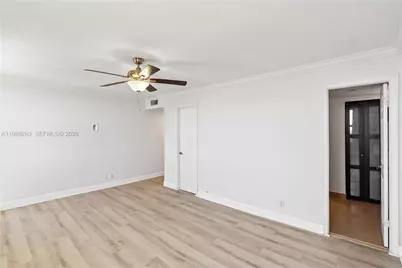 437 Golden Isles Dr #11J, Hallandale Beach, FL 33009 - Photo 21