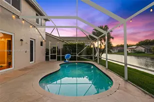 10237 NW 53rd Ct, Coral Springs, FL 33076 - Photo 9