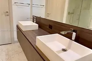 1000 Brickell Plaza, Miami, FL 33131 - Photo 19