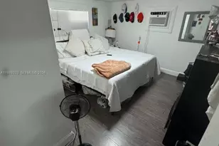 13380 SW 9th St, Davie, FL 33325 - Photo 7