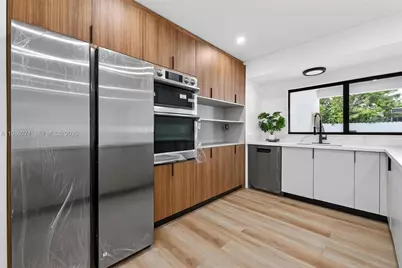 7311 Fairway Blvd, Miramar, FL 33023 - Photo 1