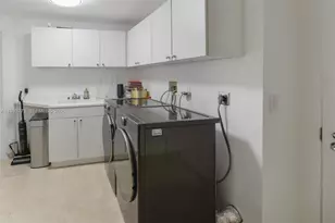 21050 Point Pl, Aventura, FL 33180 - Photo 27
