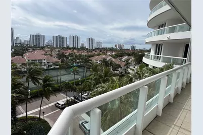 21050 Point Pl #702, Aventura, FL 33180 - Photo 21