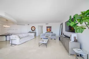 21050 Point Pl, Aventura, FL 33180 - Photo 3