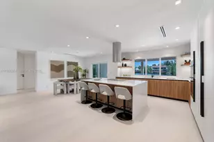 19721 NE 23 Ave, Miami, FL 33180 - Photo 13