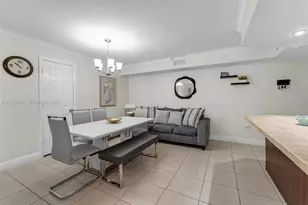 9437 SW 76th St, Miami, FL 33173 - Photo 9
