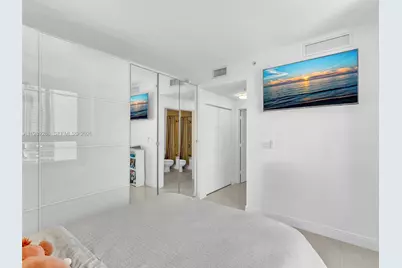 90 SW 3rd St #2013, Miami, FL 33130 - Photo 37