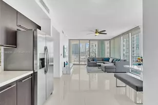 90 SW 3rd St, Miami, FL 33130 - Photo 31