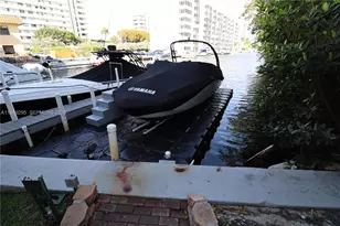 16531 NE 35th Ave, North Miami Beach, FL 33160 - Photo 19