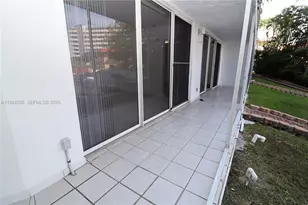 16531 NE 35th Ave, North Miami Beach, FL 33160 - Photo 17