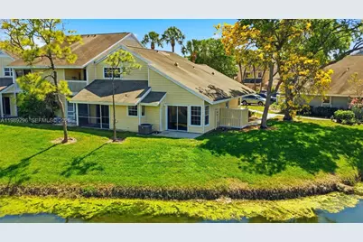 2074 Champions Way, North Lauderdale, FL 33068 - Photo 35