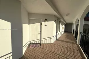 3255 NE 184th St, Aventura, FL 33160 - Photo 3