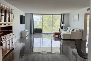 2681 S Course Dr, Pompano Beach, FL 33069 - Photo 1