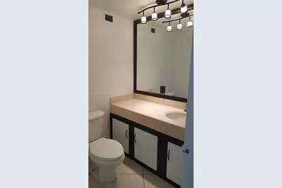 6770 Indian Creek Dr #5T, Miami Beach, FL 33141 - Photo 9