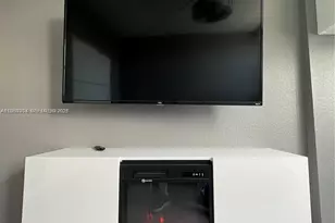 500 NE 29th St, Miami, FL 33137 - Photo 27