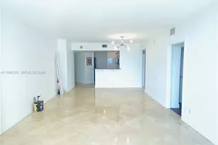 325 S Biscayne Blvd, Miami, FL 33131 - Photo 3