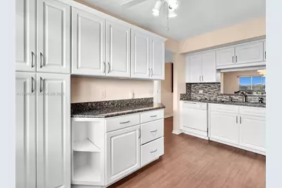 800 SW 125th Way #407O, Pembroke Pines, FL 33027 - Photo 9