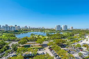 3731 N Country Club Dr, Aventura, FL 33180 - Photo 27