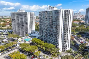 3731 N Country Club Dr, Aventura, FL 33180 - Photo 1