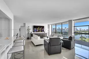 3731 N Country Club Dr, Aventura, FL 33180 - Photo 5