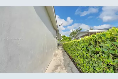 2900 SW 92nd Ave #2900, Miami, FL 33165 - Photo 49