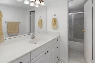 2821 N Miami Beach Blvd, North Miami Beach, FL 33160 - Photo 23