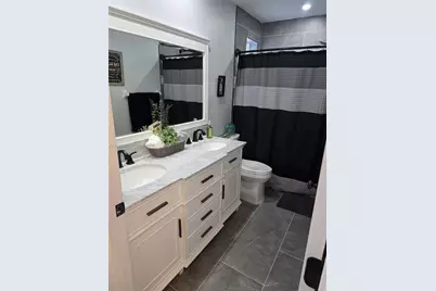 680 NW 159th Ave, Pembroke Pines, FL 33028 - Photo 23