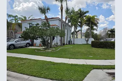 680 NW 159th Ave, Pembroke Pines, FL 33028 - Photo 27