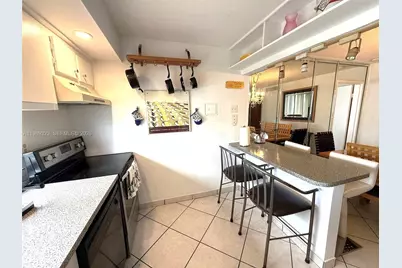 17011 N Bay Rd #1007, Sunny Isles Beach, FL 33160 - Photo 11