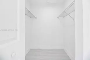 8961 SW 6th St, Miami, FL 33174 - Photo 23