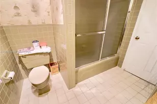 10650 NW 19th St, Pembroke Pines, FL 33026 - Photo 19