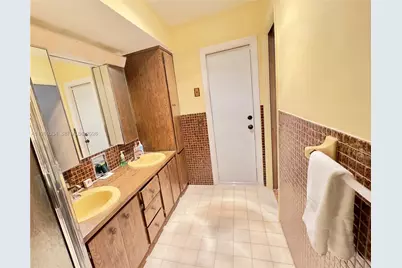 10650 NW 19th St, Pembroke Pines, FL 33026 - Photo 15