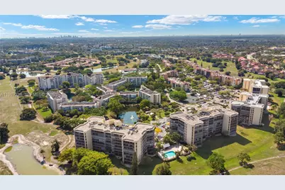 7400 Radice Ct #702, Lauderhill, FL 33319 - Photo 47