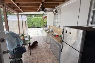 2893 SW 32nd Ct, Coconut Grove, FL 33133 - Photo 17