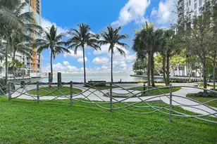460 NE 28th St, Miami, FL 33137 - Photo 39