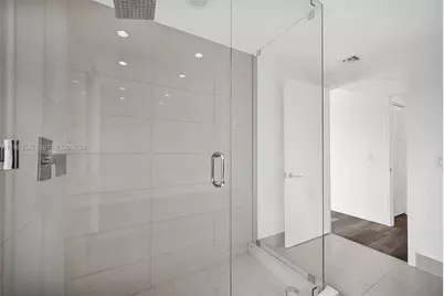 460 NE 28th St #601, Miami, FL 33137 - Photo 23