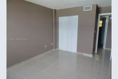 16410 Miami Dr #504, North Miami Beach, FL 33162 - Photo 21