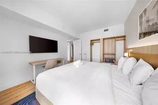 159 NE 6th St, Miami, FL 33132 - Photo 11