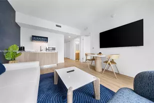 159 NE 6th St, Miami, FL 33132 - Photo 9