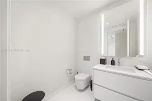 300 Biscayne Blvd Way, Miami, FL 33131 - Photo 25