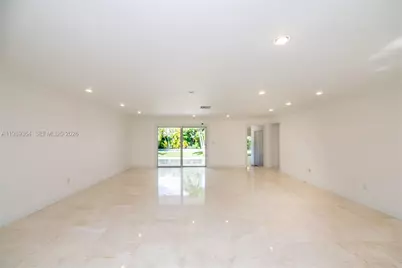 4160 Bay Point Rd, Miami, FL 33137 - Photo 9