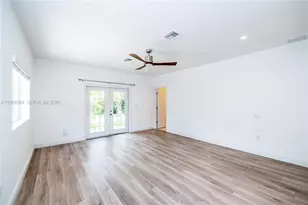 4160 Bay Point Rd, Miami, FL 33137 - Photo 29
