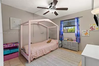 6855 W Broward Blvd #201, Plantation, FL 33317 - Photo 13