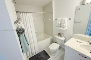 133 NE 2nd Ave, Miami, FL 33132 - Photo 17