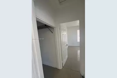 [Address not provided], North Miami Beach, FL 33160 - Photo 13