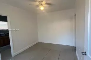 [Address not provided], North Miami Beach, FL 33160 - Photo 43