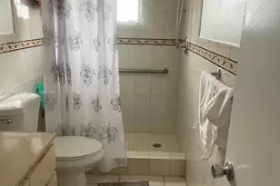 5300 Washington St, Hollywood, FL 33021 - Photo 5