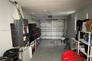 4909 NW 52nd Ct, Tamarac, FL 33319 - Photo 21